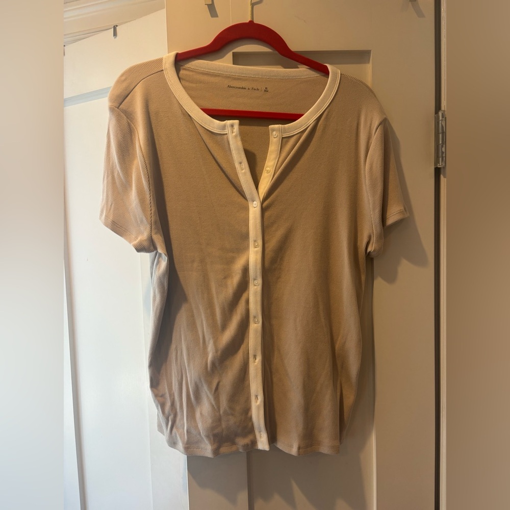 Abercrombie & Fitch Tan Button Down Blouse with Peter Pan Collar
